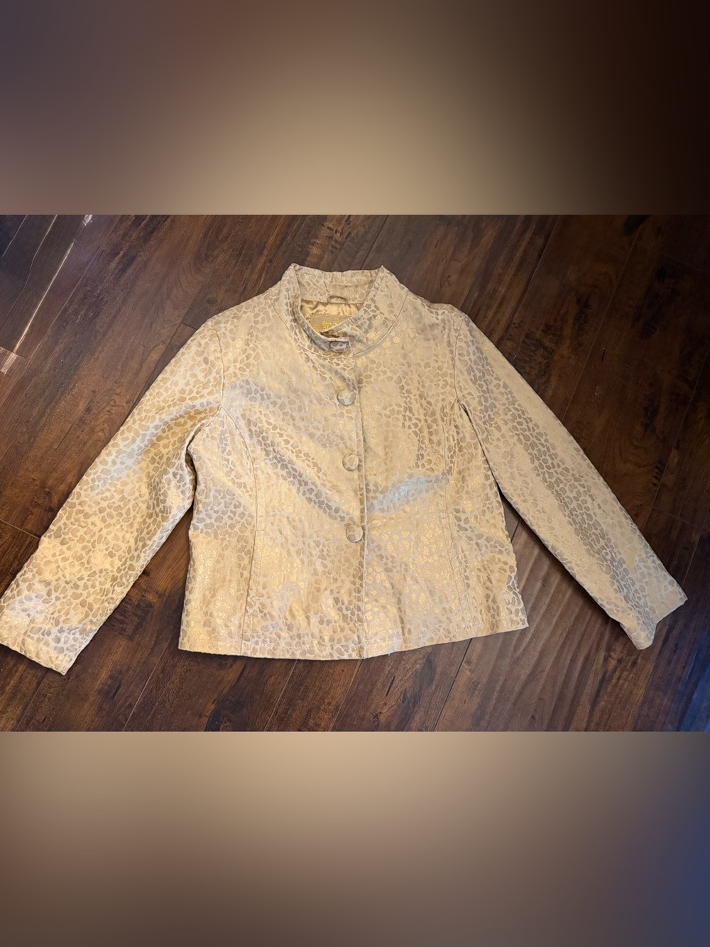 Live a Little 100% Metallic Leopard-Pattern Snap Button Jacket in Gold